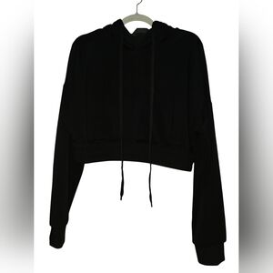 CHICME-Black Cropped Hoodie